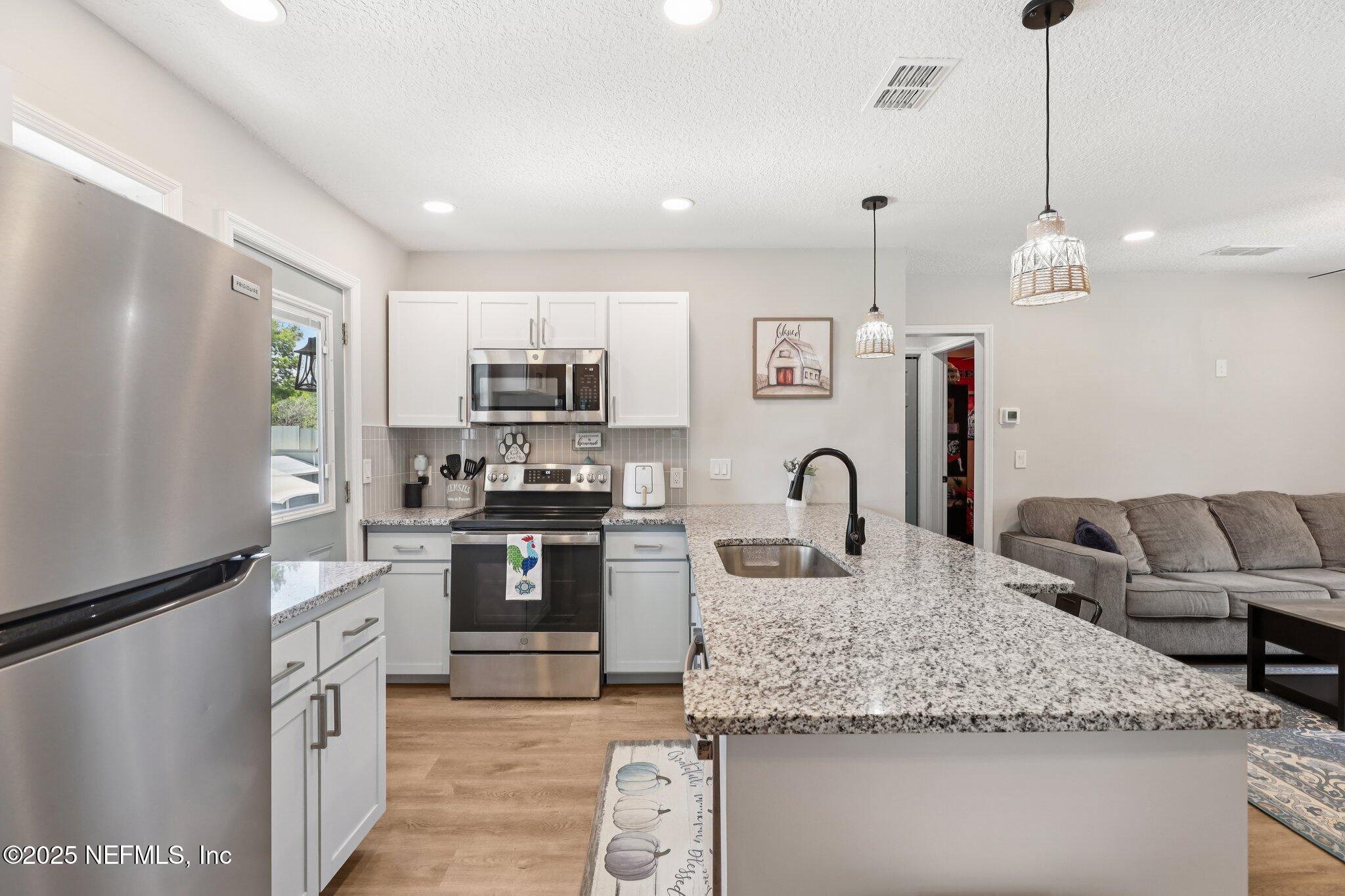 Property Photo: 1295 Randolph Street FL 32205