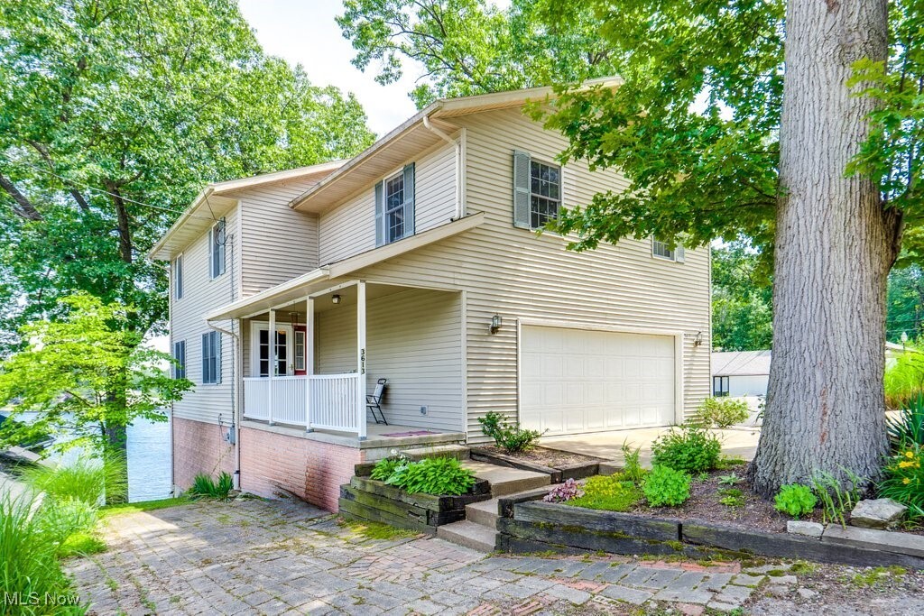 3613 Peninsula Drive  Akron OH 44319 photo