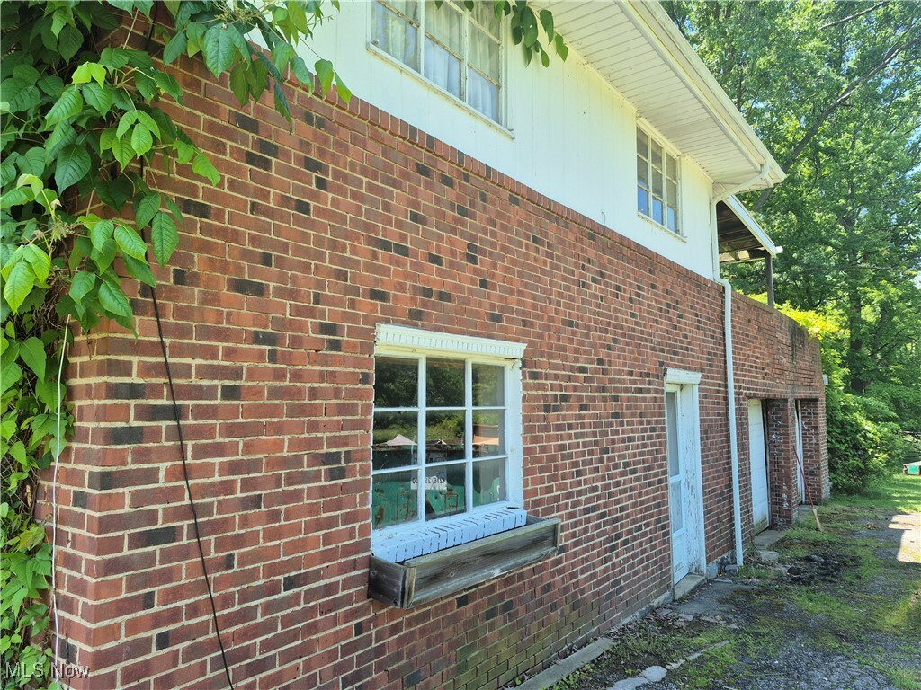 Property Photo: 2390 Lost Nation Road OH 44094