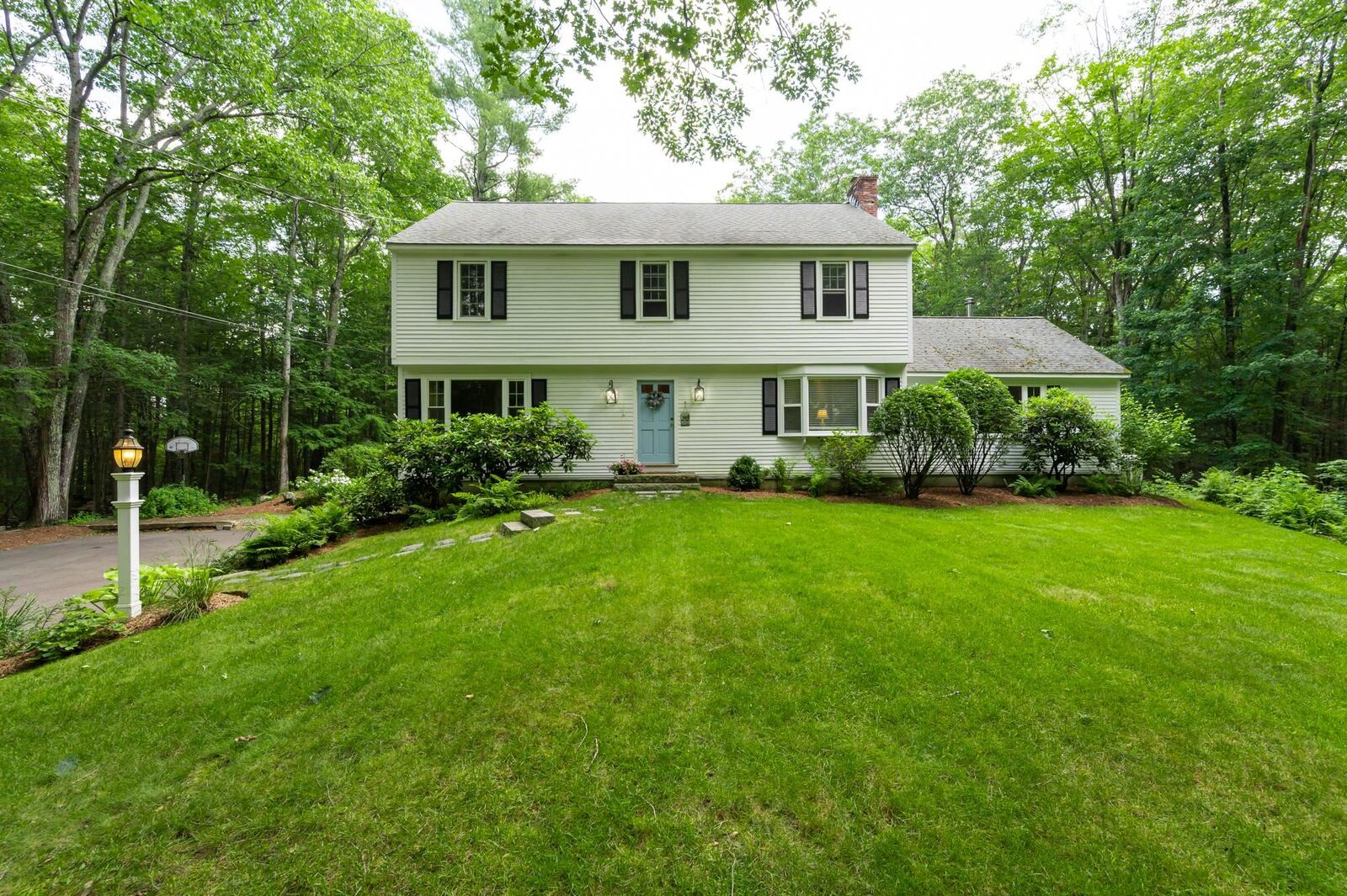 Property Photo: 28 Woodland Drive NH 03031