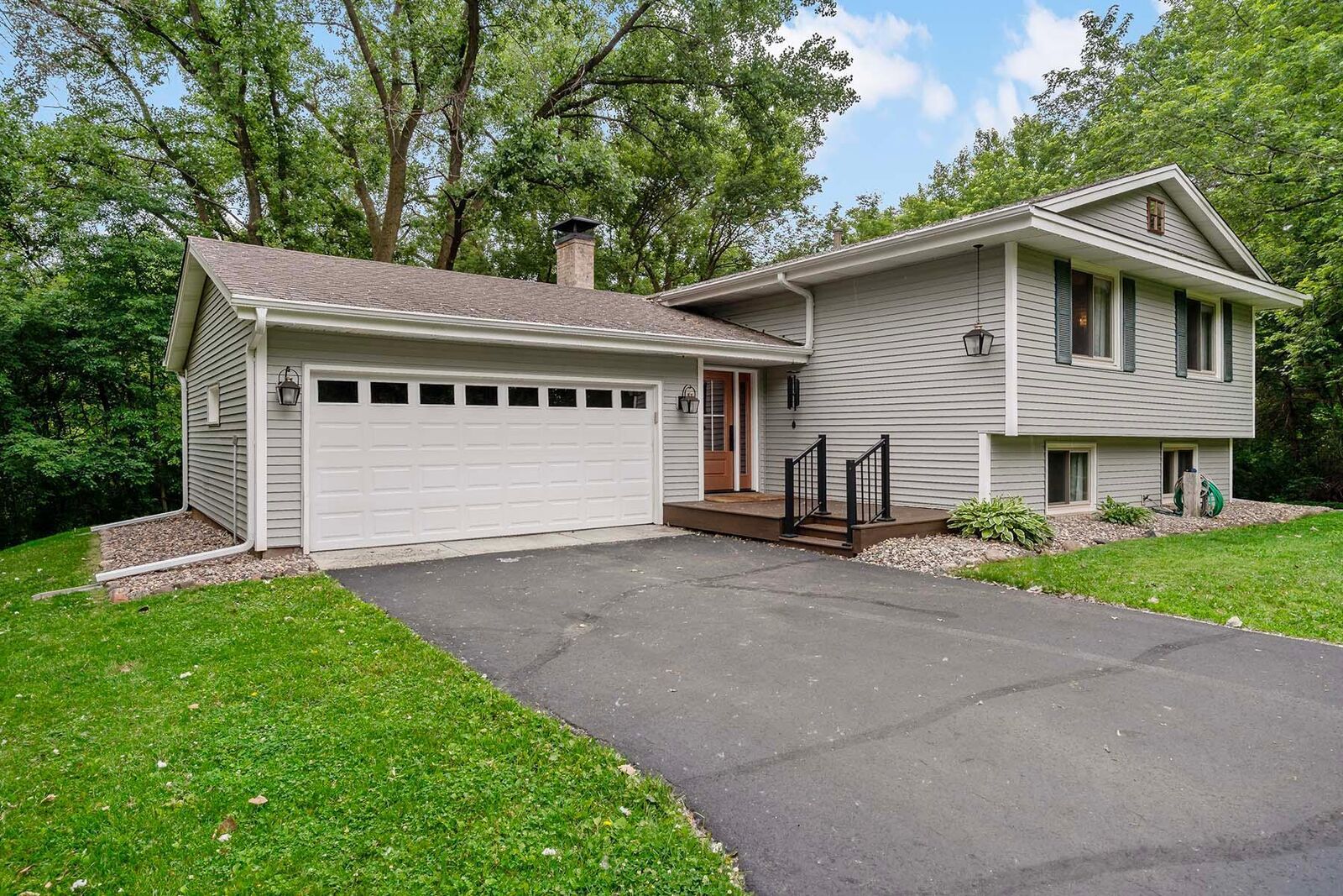 Property Photo:  11461 Pinto Circle  MN 55044 