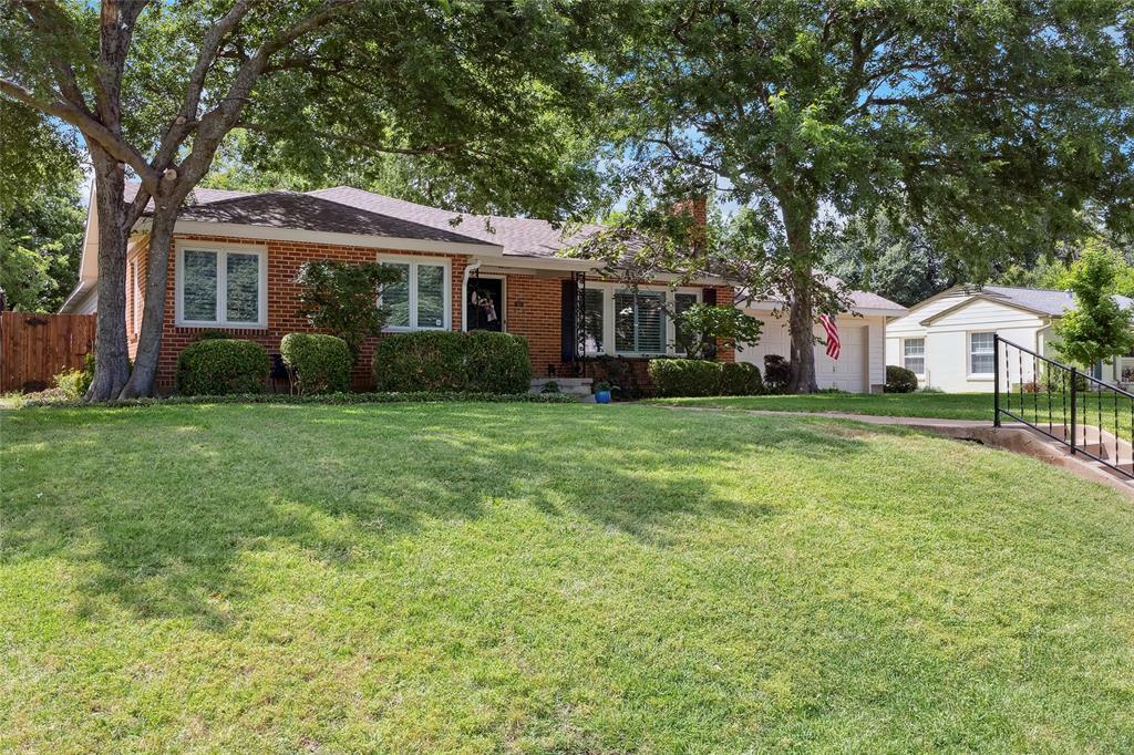 Property Photo: 6371 Greenway Road TX 76116