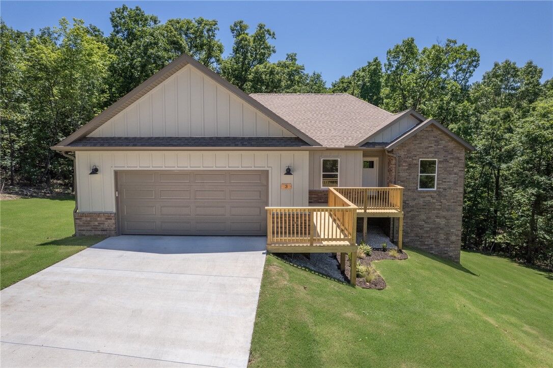 Property Photo:  3 Sean Lane  AR 72714 