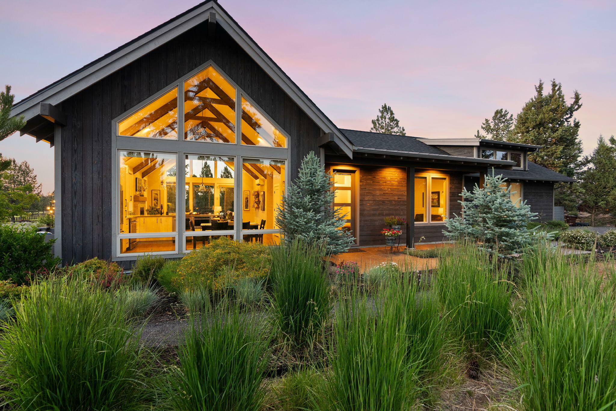 Property Photo: 16472 Jordan Road OR 97759