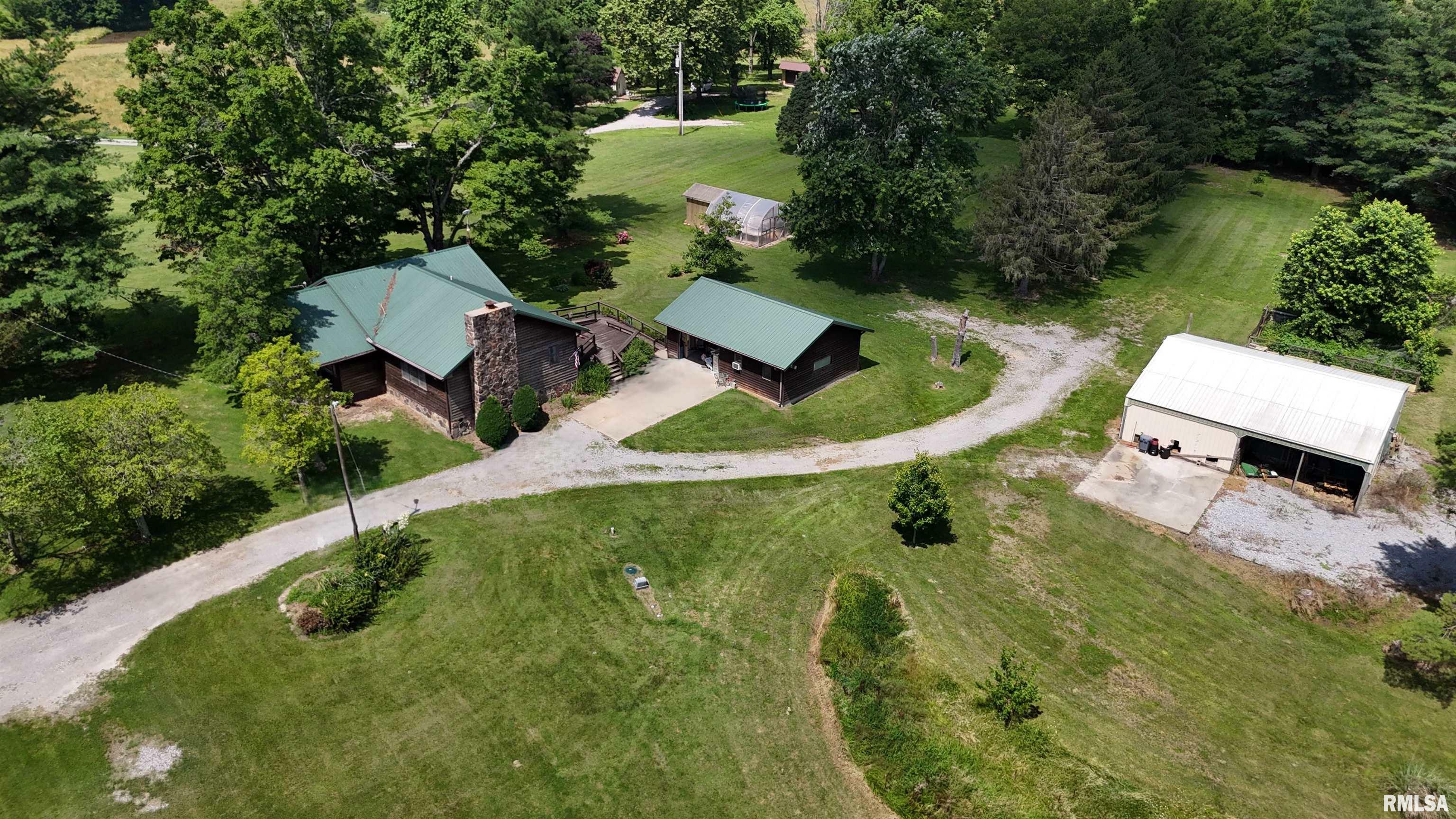 Property Photo: 9595 Old Highway 51 N IL 62920