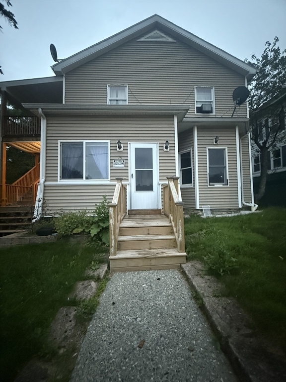 Property Photo:  15 Oakes Ave 1  MA 01550 