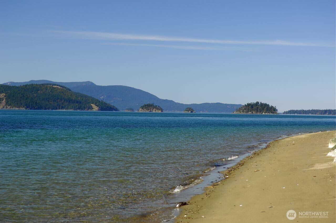 Property Photo:  4380  Salmon Run Road  WA 98221 