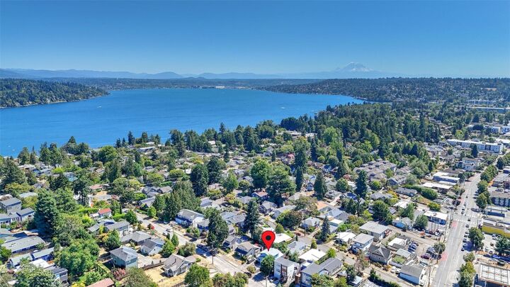 Property Photo: 5109 S Myrtle Street WA 98118