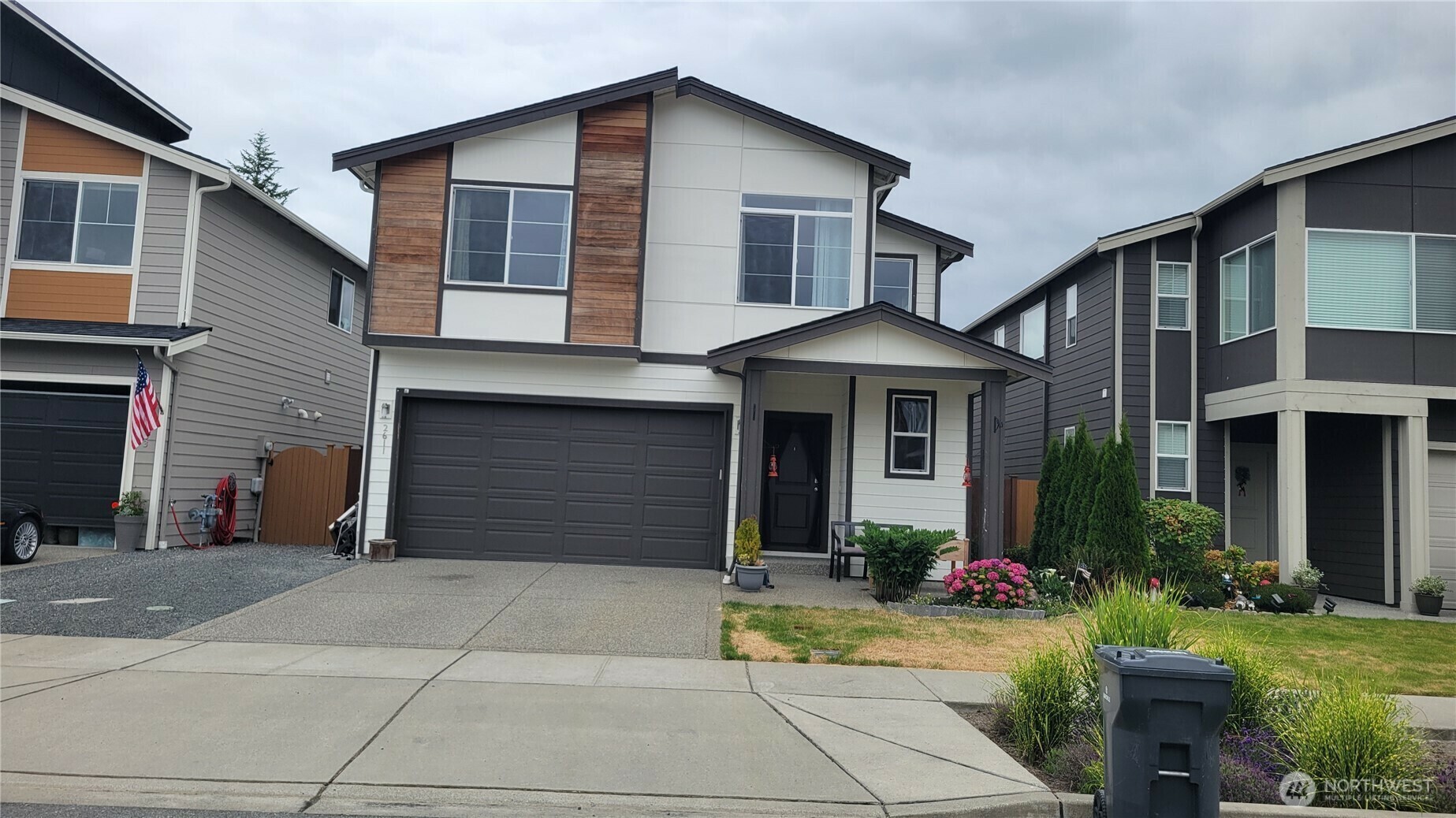 2611  176th Place NE  Marysville WA 98271 photo