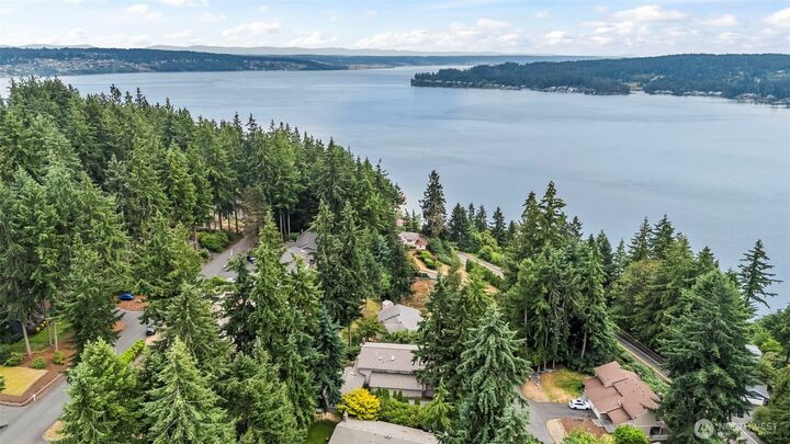 Property Photo:  317  39th Avenue Ct NW  WA 98335