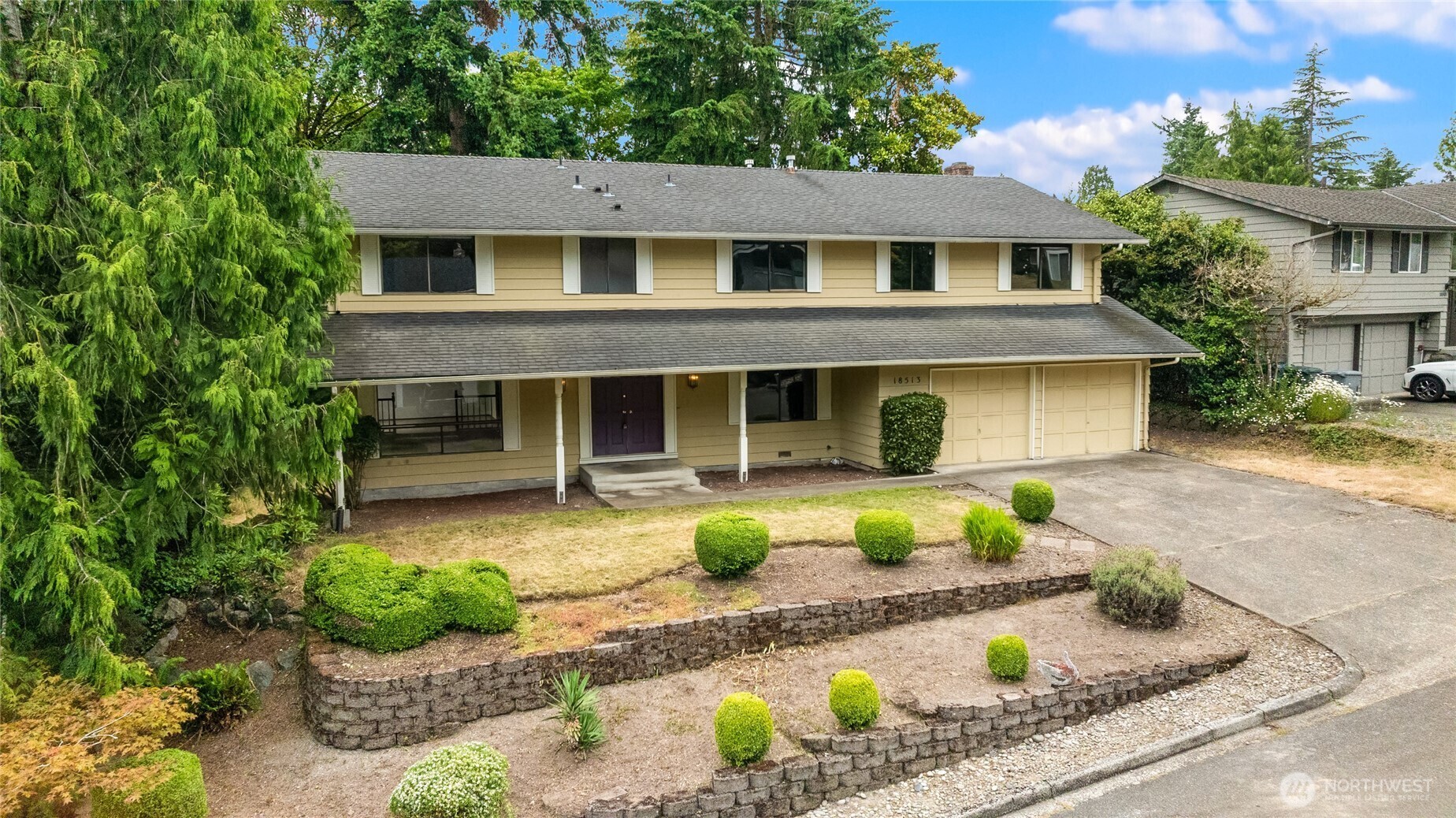 Property Photo: 18513 NE 19th Place WA 98008