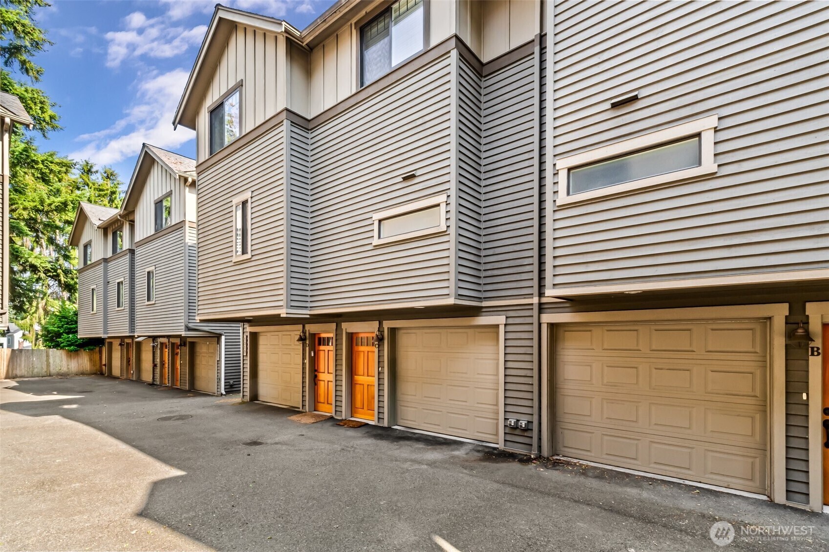 Property Photo: 1019 NE 125th Street C WA 98125