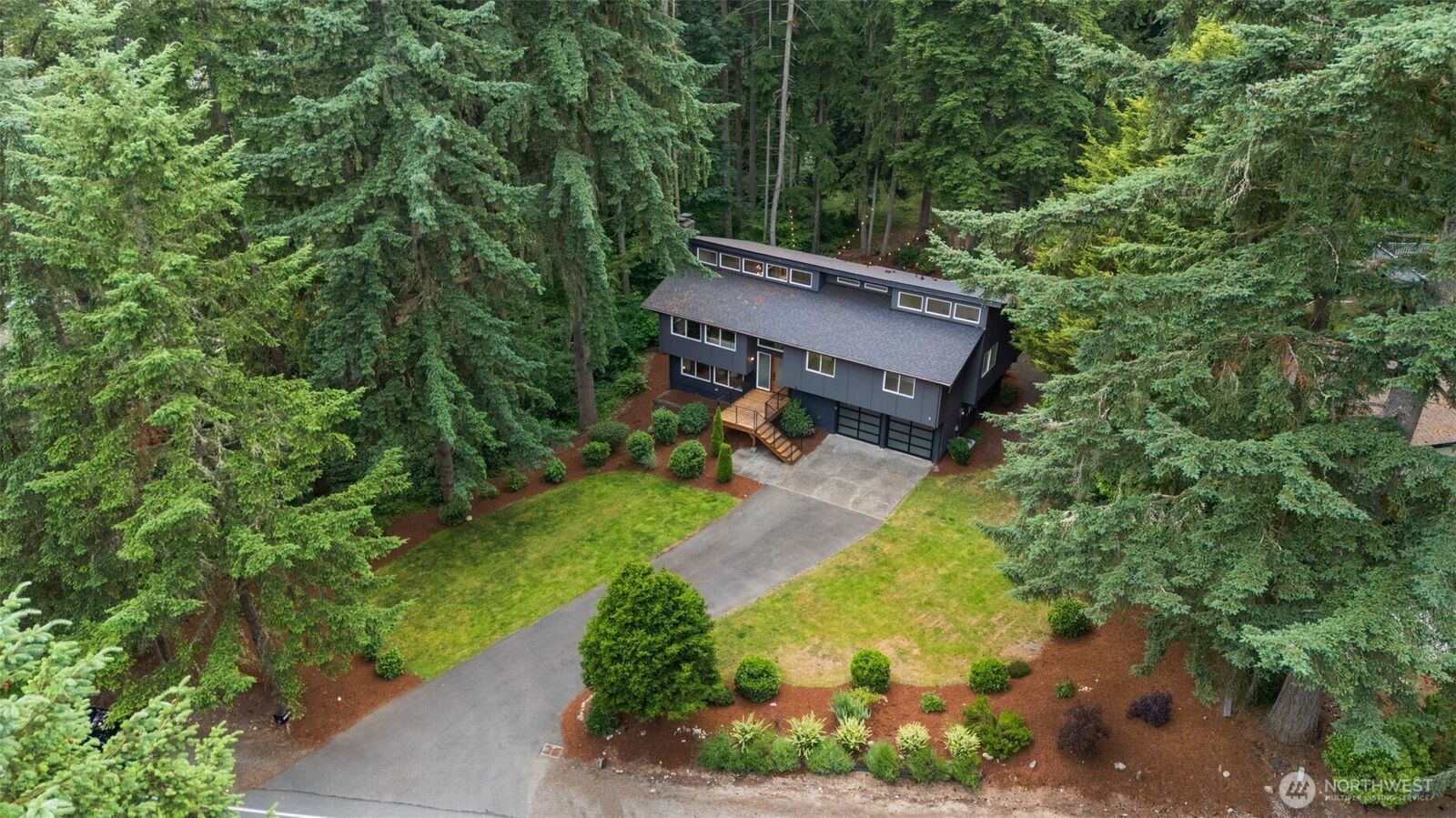 Property Photo:  17903  194th Avenue NE  WA 98077 