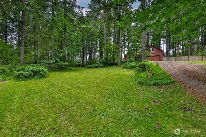 Property Photo: 43920 SE 170th Street WA 98045