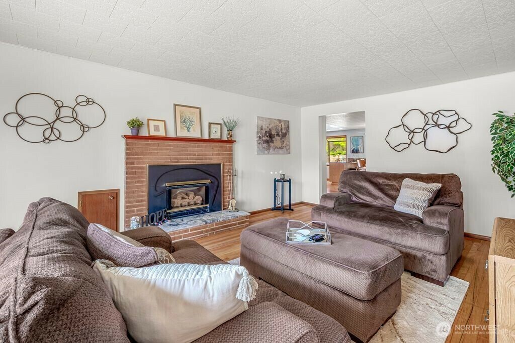 Property Photo: 24602 Marine View Drive S WA 98198