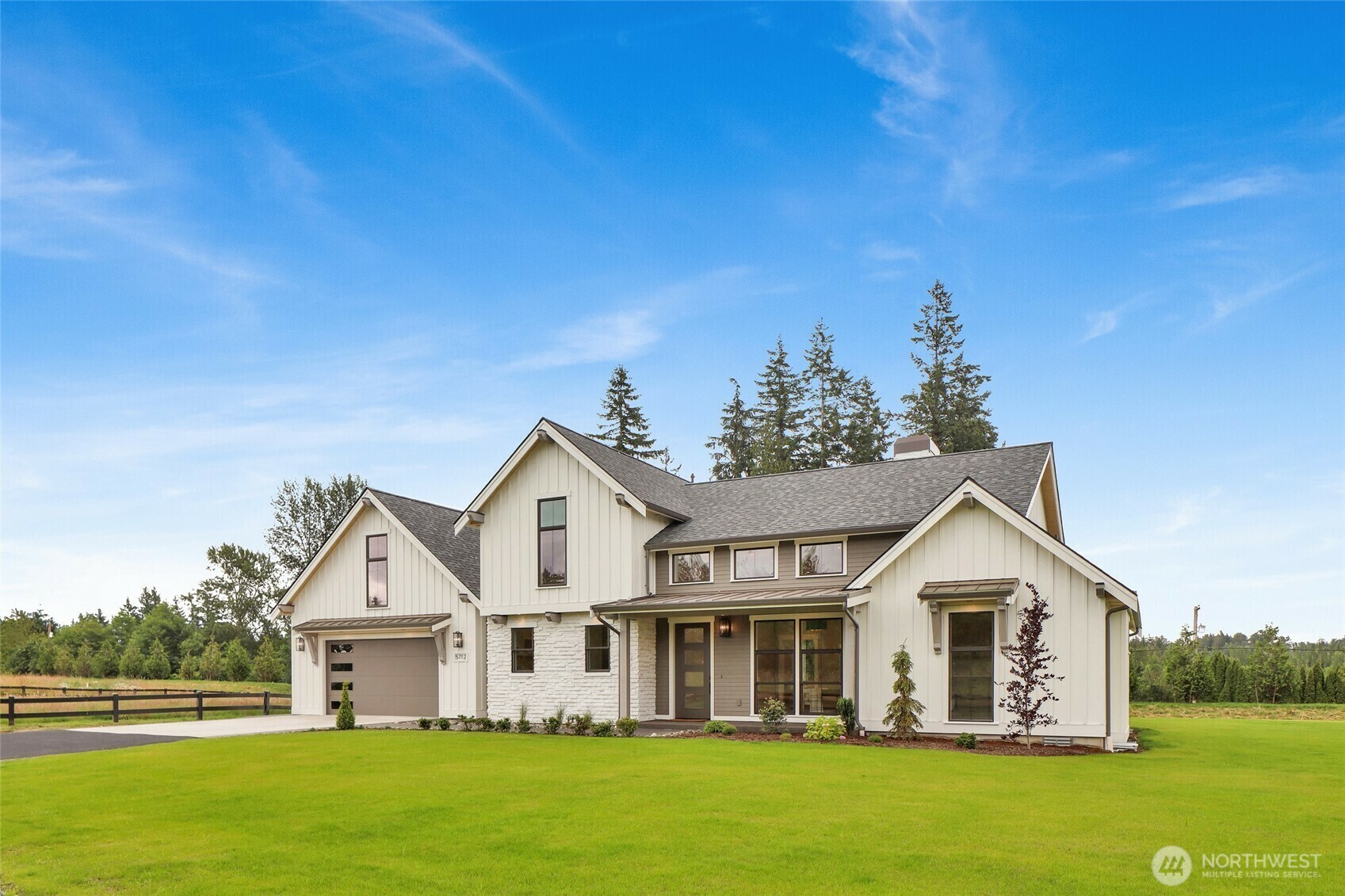 Property Photo: 5712 Denali Lane WA 98226