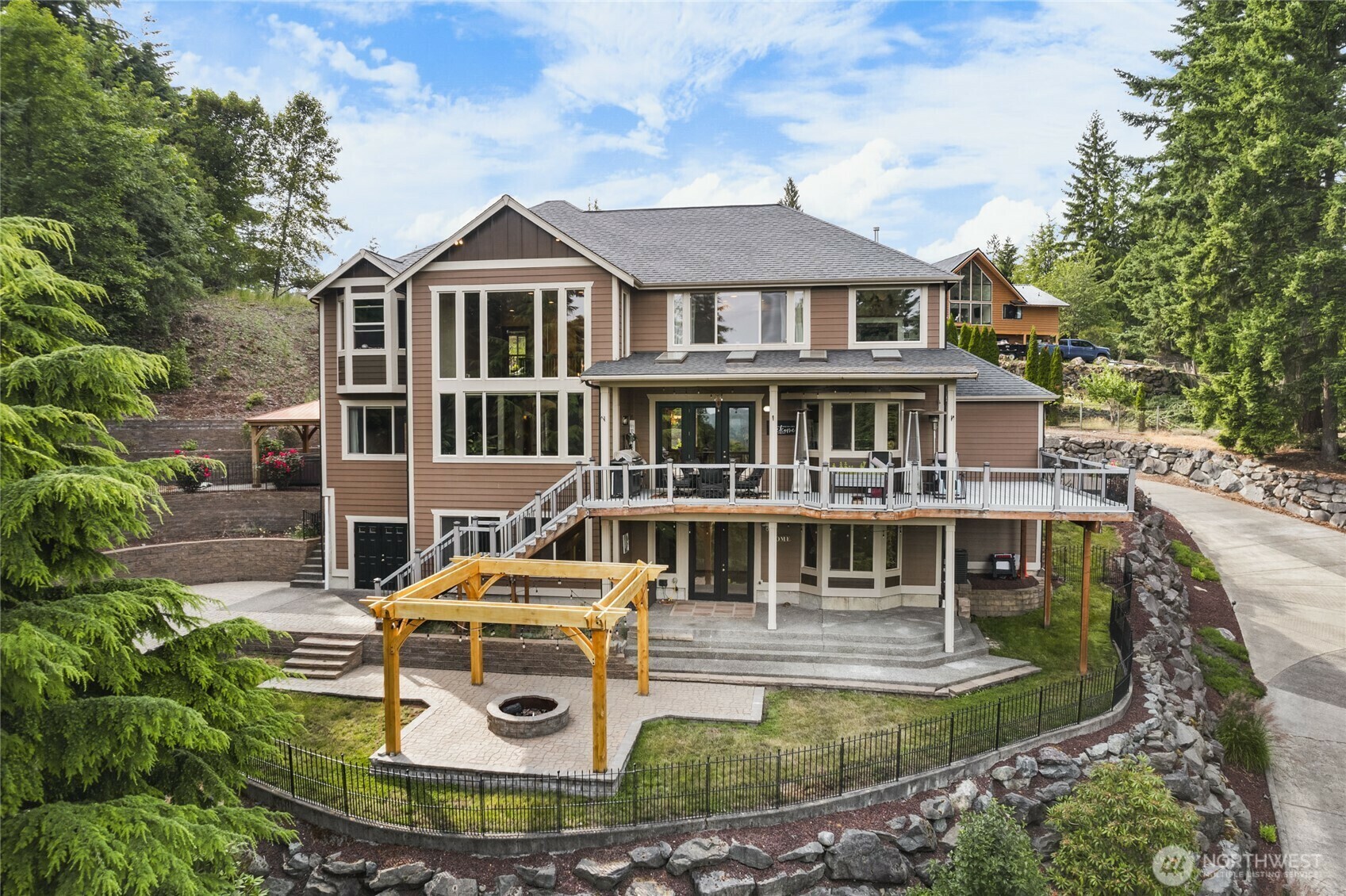 Property Photo: 3024 41st Street SE WA 98374