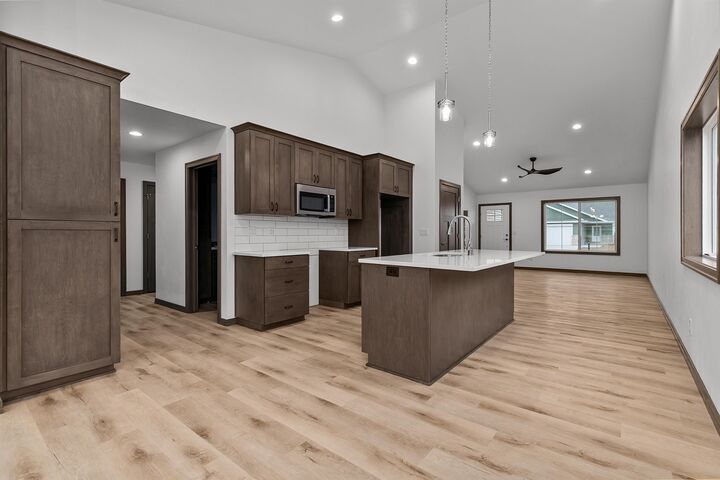 Property Photo:  503 Founders Way  WI 54140 