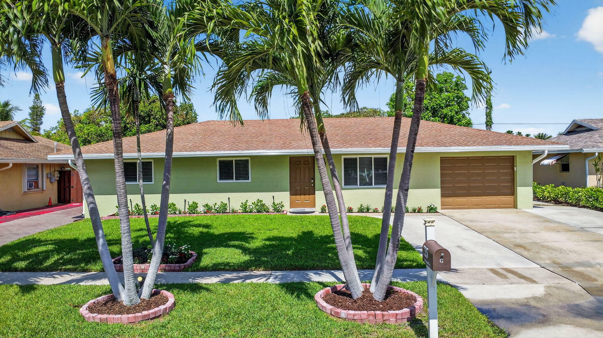 735 La Costa Way  Lantana FL 33462 photo