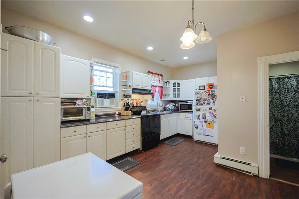 Property Photo:  14 Greene Street  RI 02860 