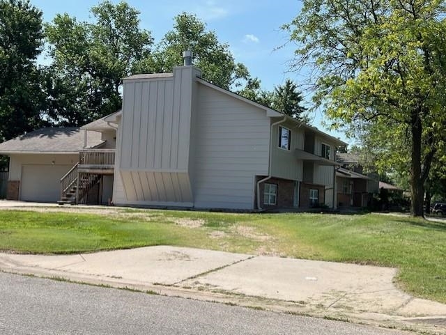 Property Photo:  1 Shenandoah Dr  KS 67052 