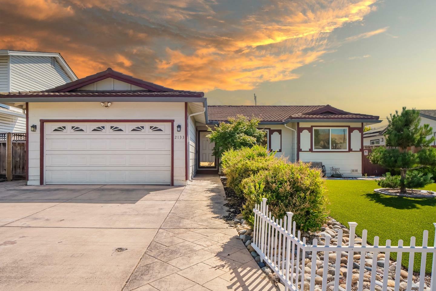 Property Photo: 2133 Ashwood Lane CA 95132