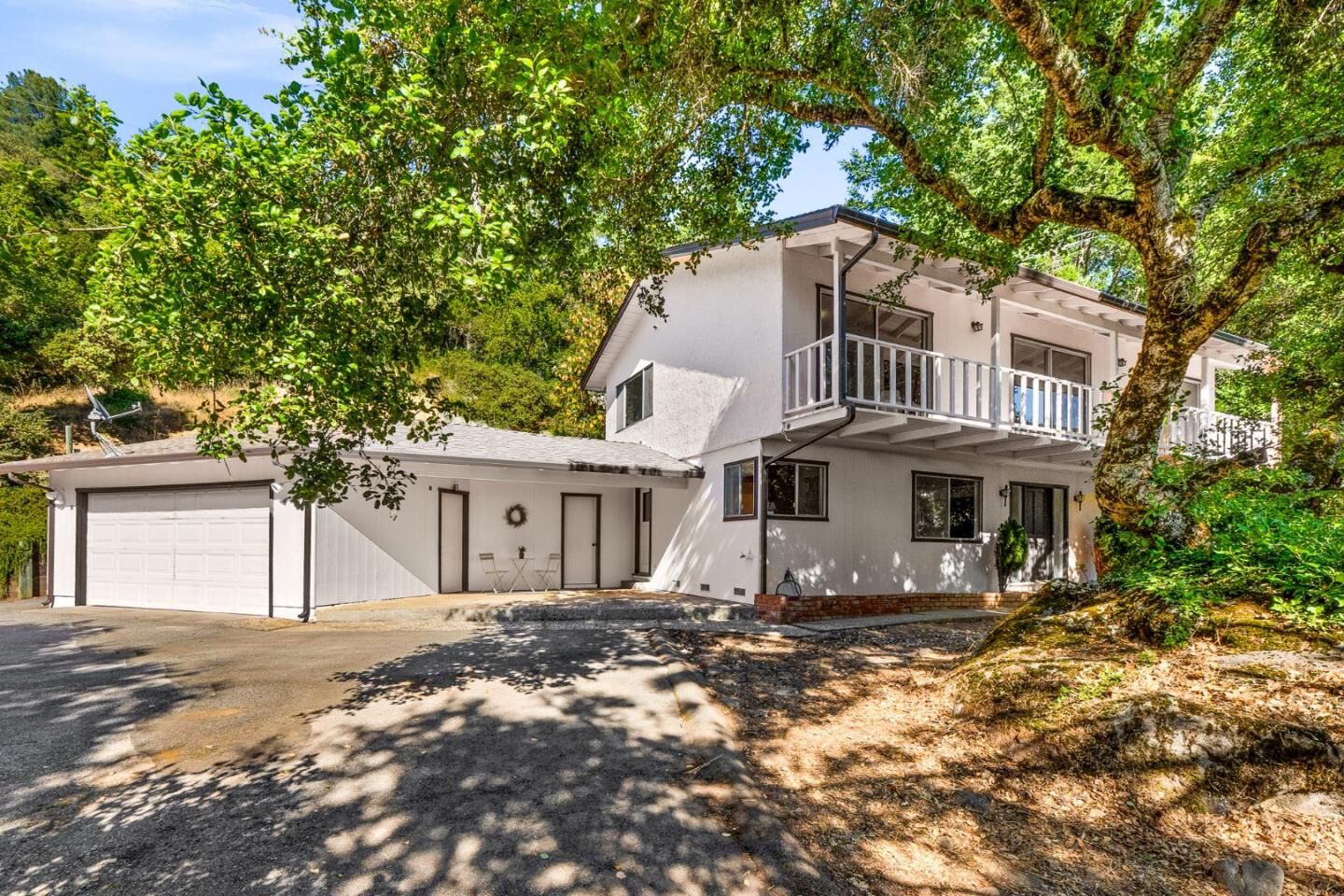 Property Photo: 26025 Highland Way CA 95033