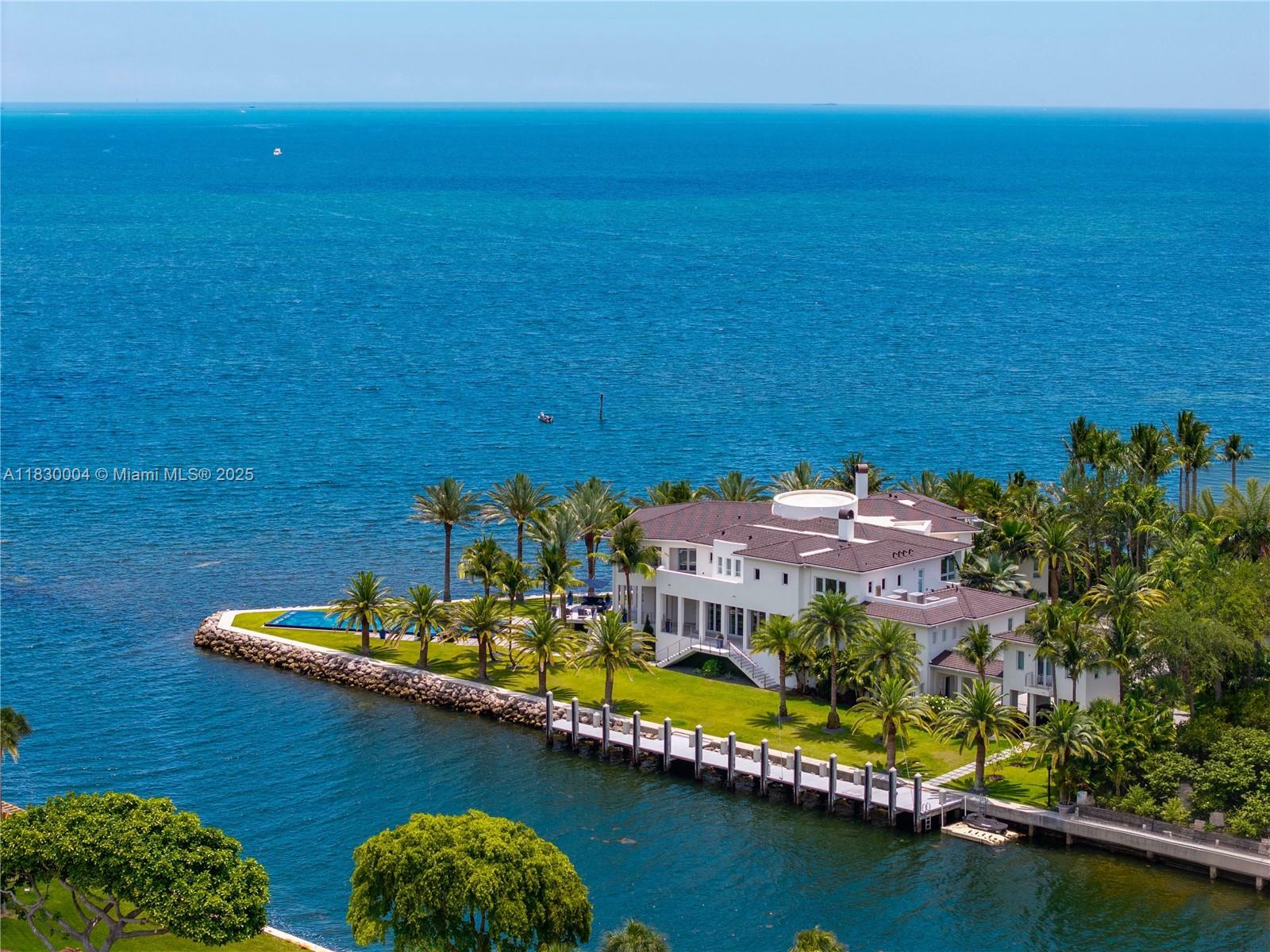 Property Photo: 41 Arvida Pkwy FL 33156