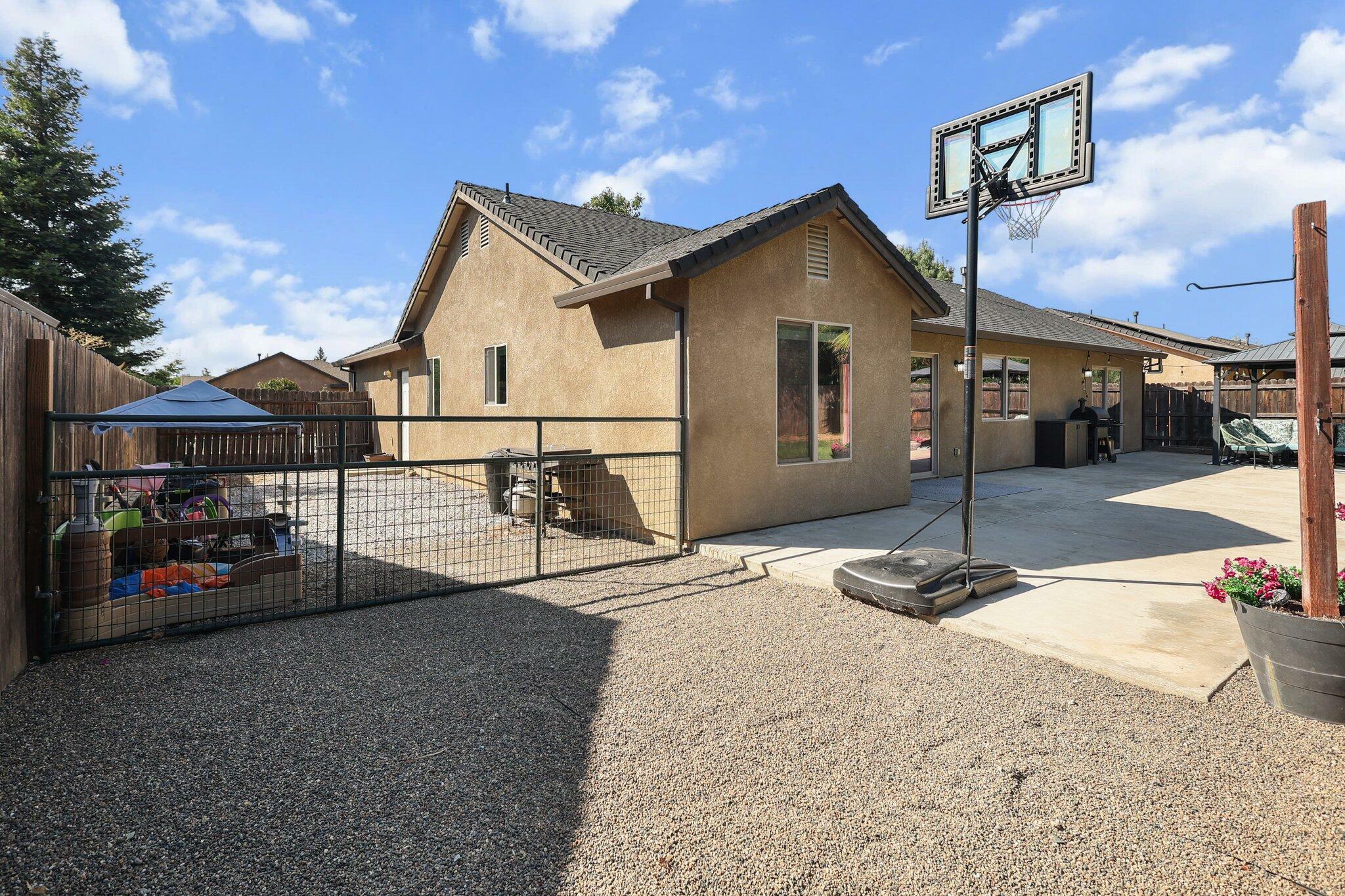 Property Photo: 3525 Humbug Drive CA 96007