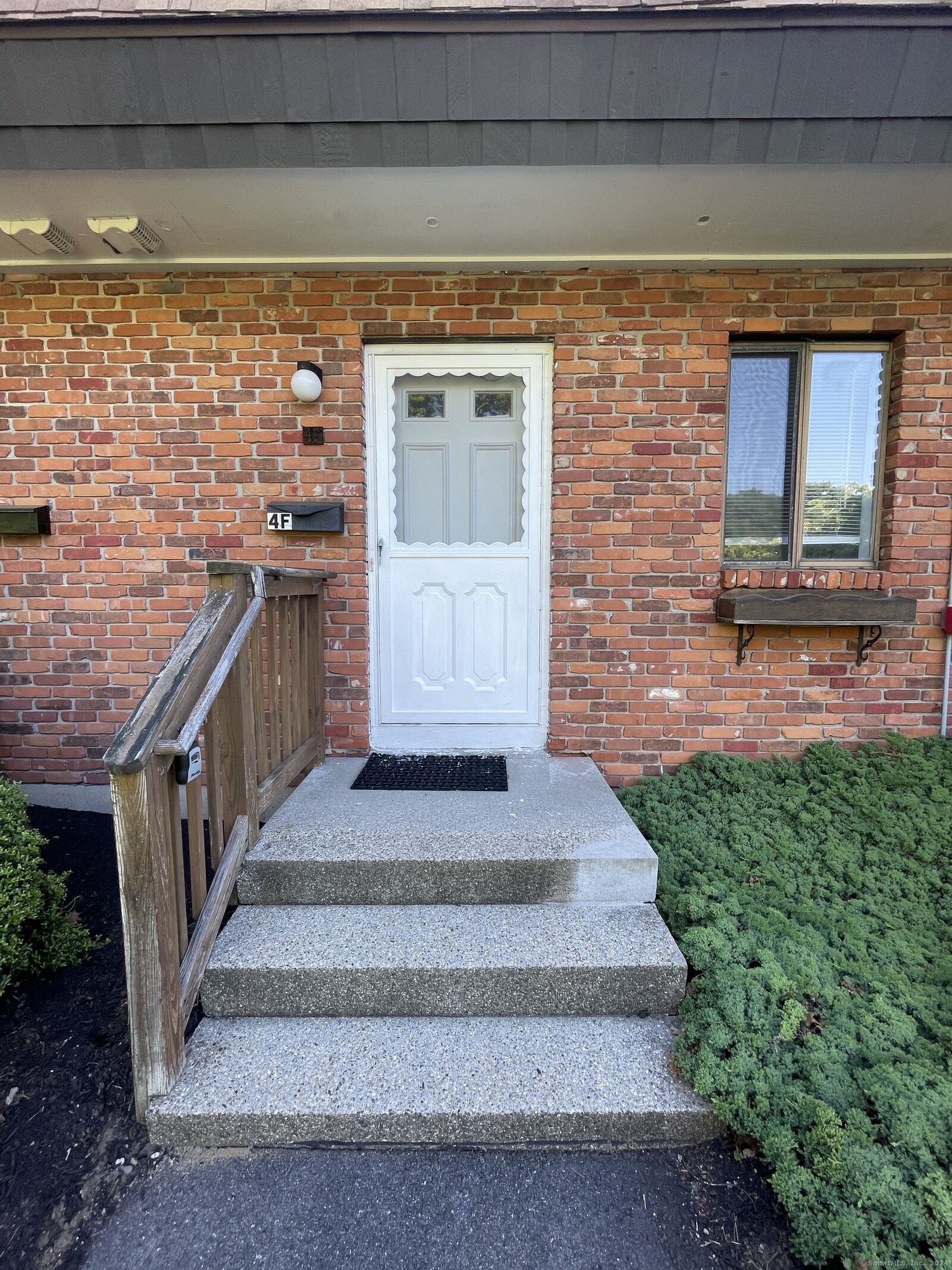Property Photo:  11 King Arthur Drive 4F  CT 06357 