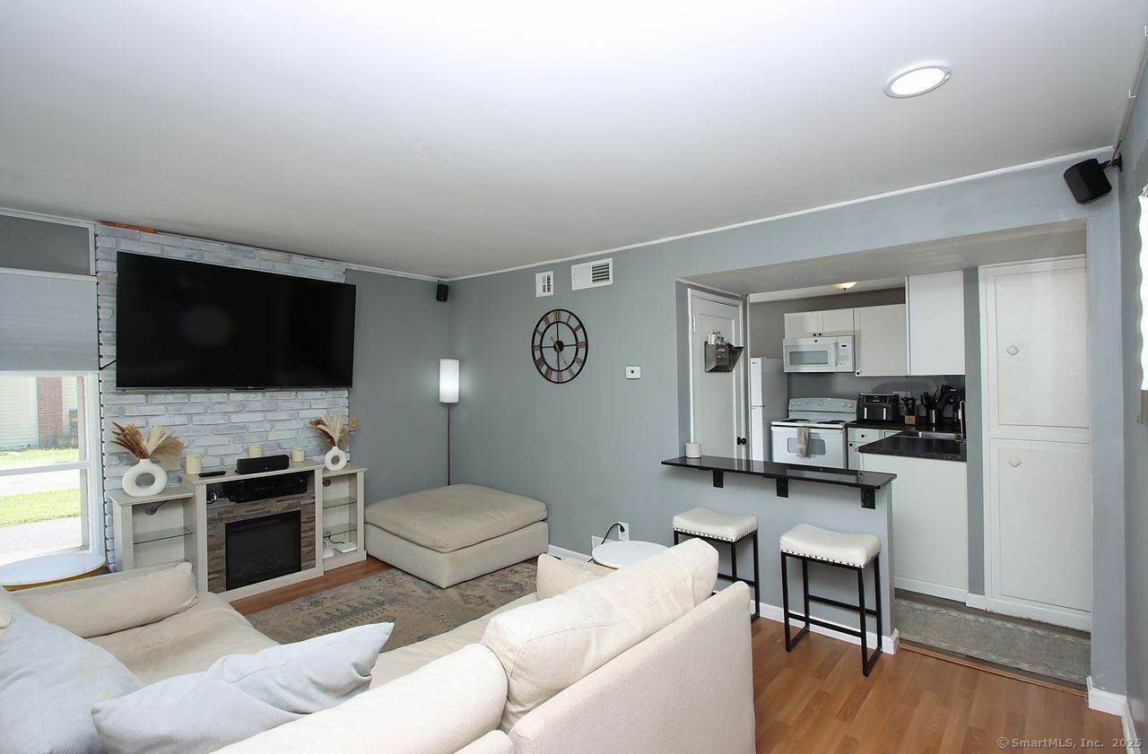 Property Photo: 28 Chester Lane CT 06492