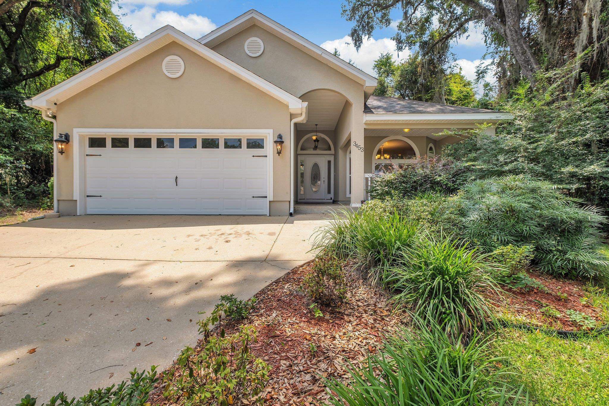 Property Photo:  3453 Barnstaple Drive  FL 32317 