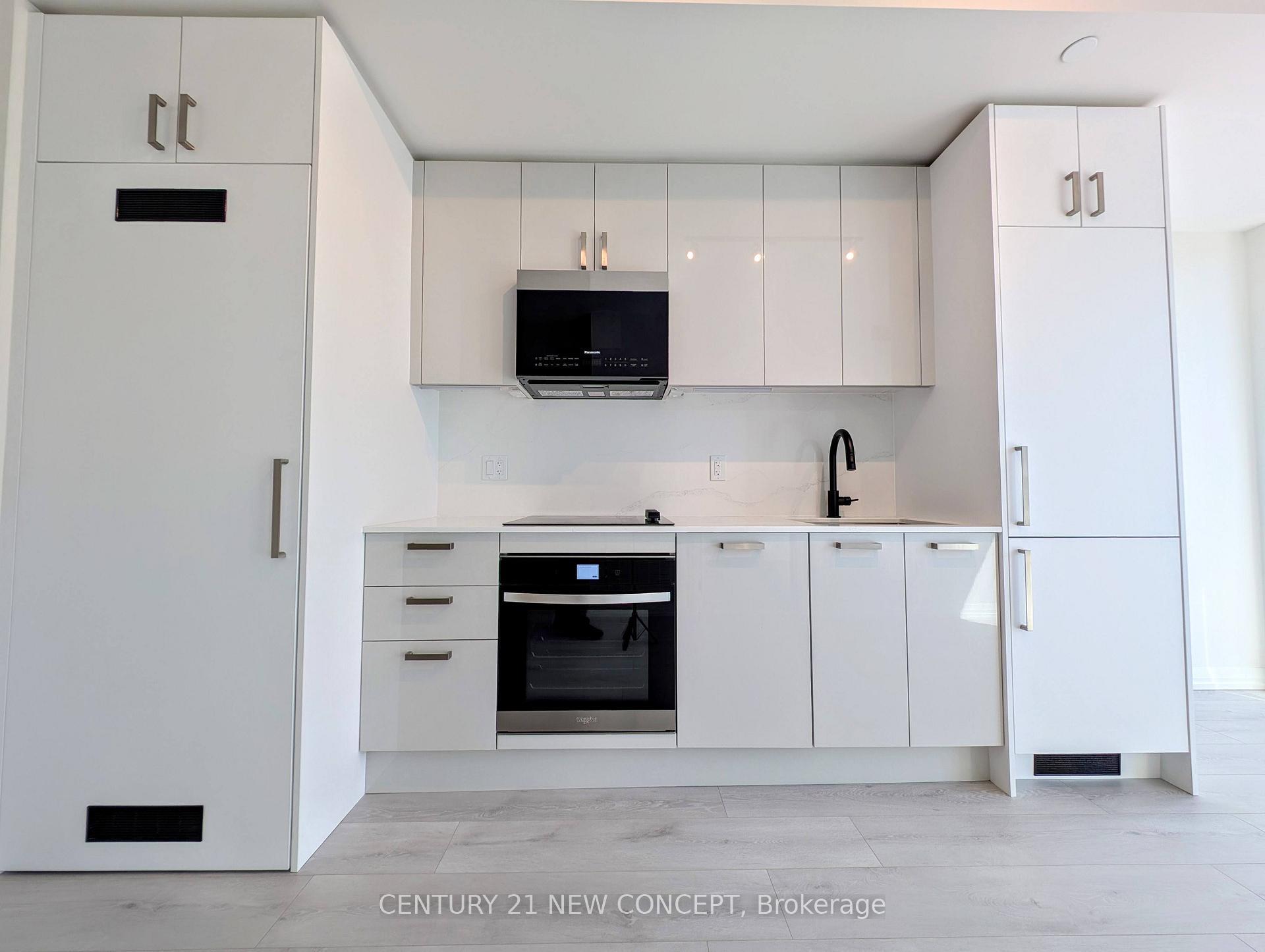 Property Photo: 280 Dundas Street W 707 ON M5T 0E3
