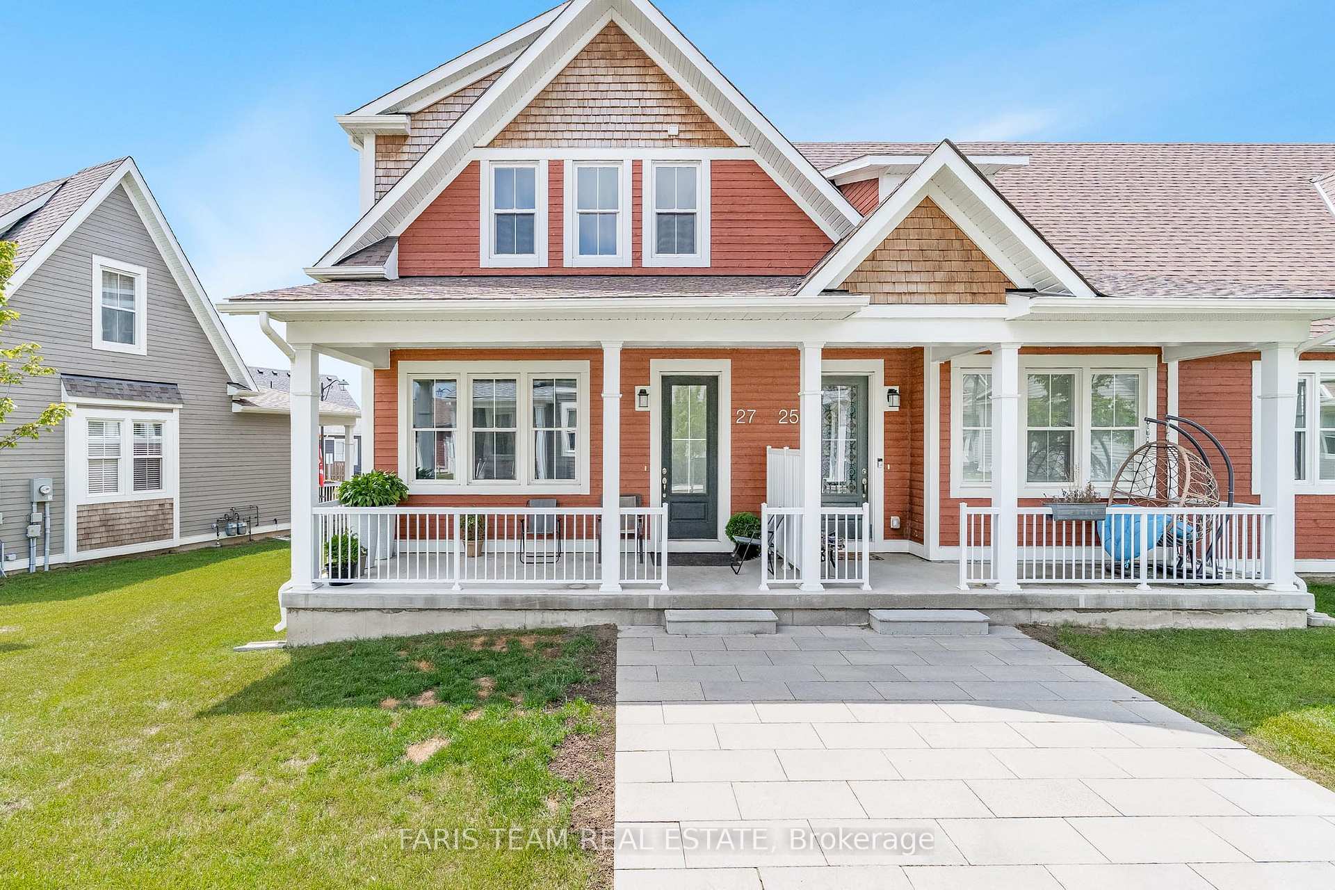 Property Photo: 27 Julia Crescent ON L4R 0A9