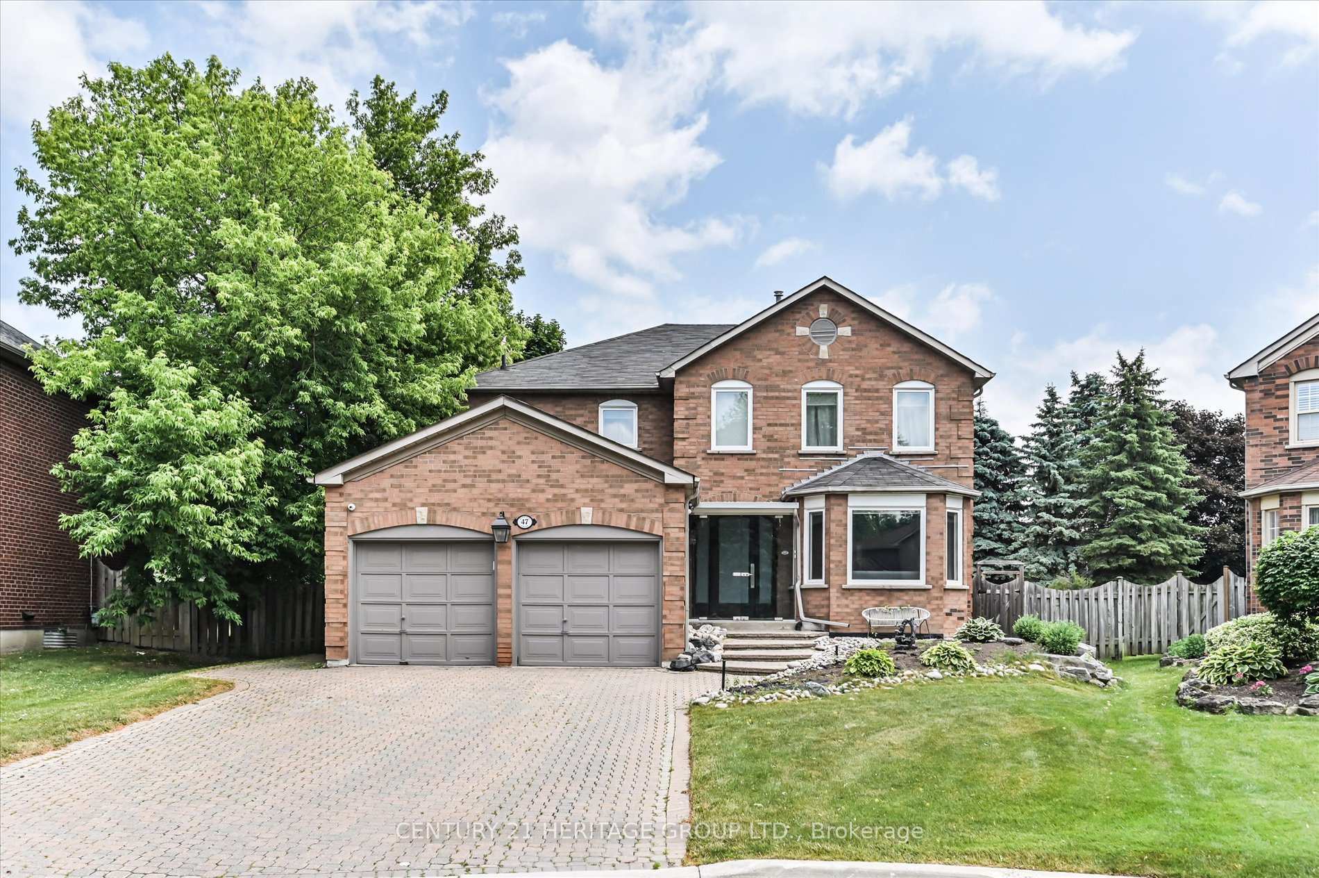 Photo de la propriété: 47 Berkeley Court ON L3R 6M2