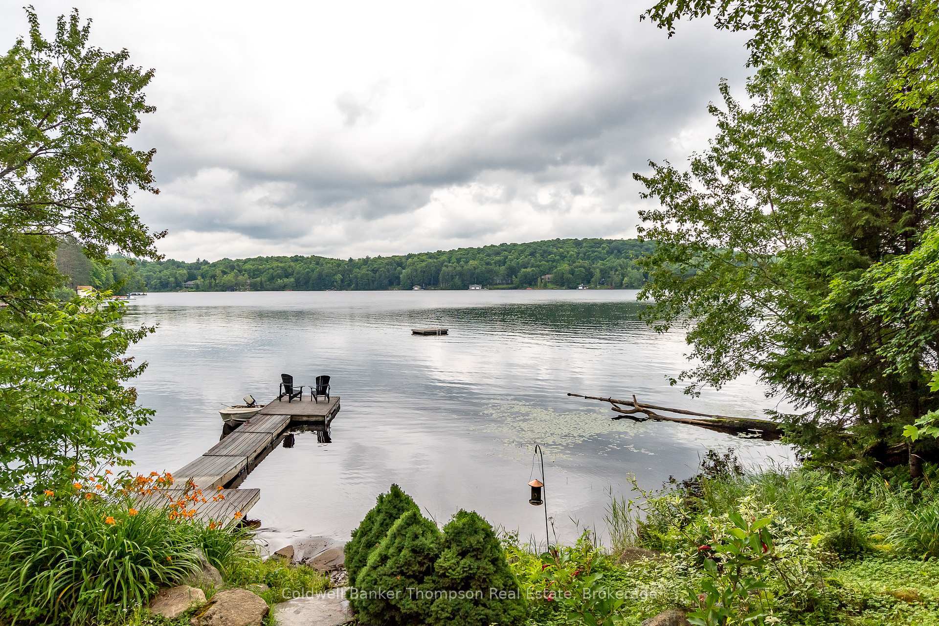 Property Photo: 18 Port Vernon Lane ON P1H 2J2