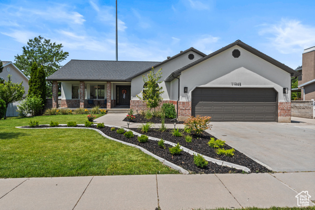 Property Photo: 11362 S Mariposa Way E UT 84094
