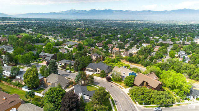 Property Photo: 7950 S Top Of The World Dr E 16 UT 84121
