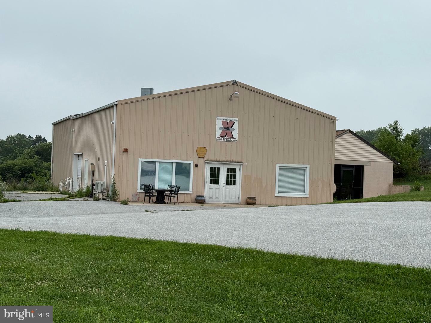 Property Photo: 1188 Felton Road PA 17356