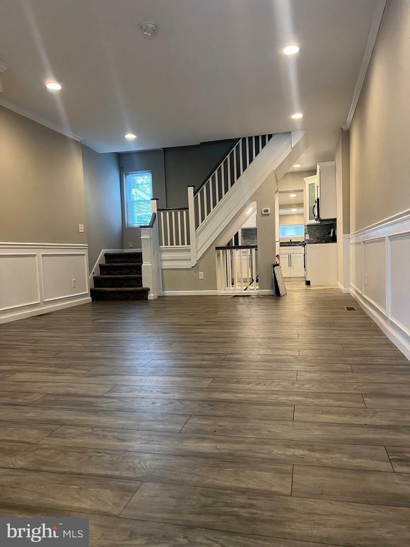 Property Photo: 5520 N 7th Street PA 19120