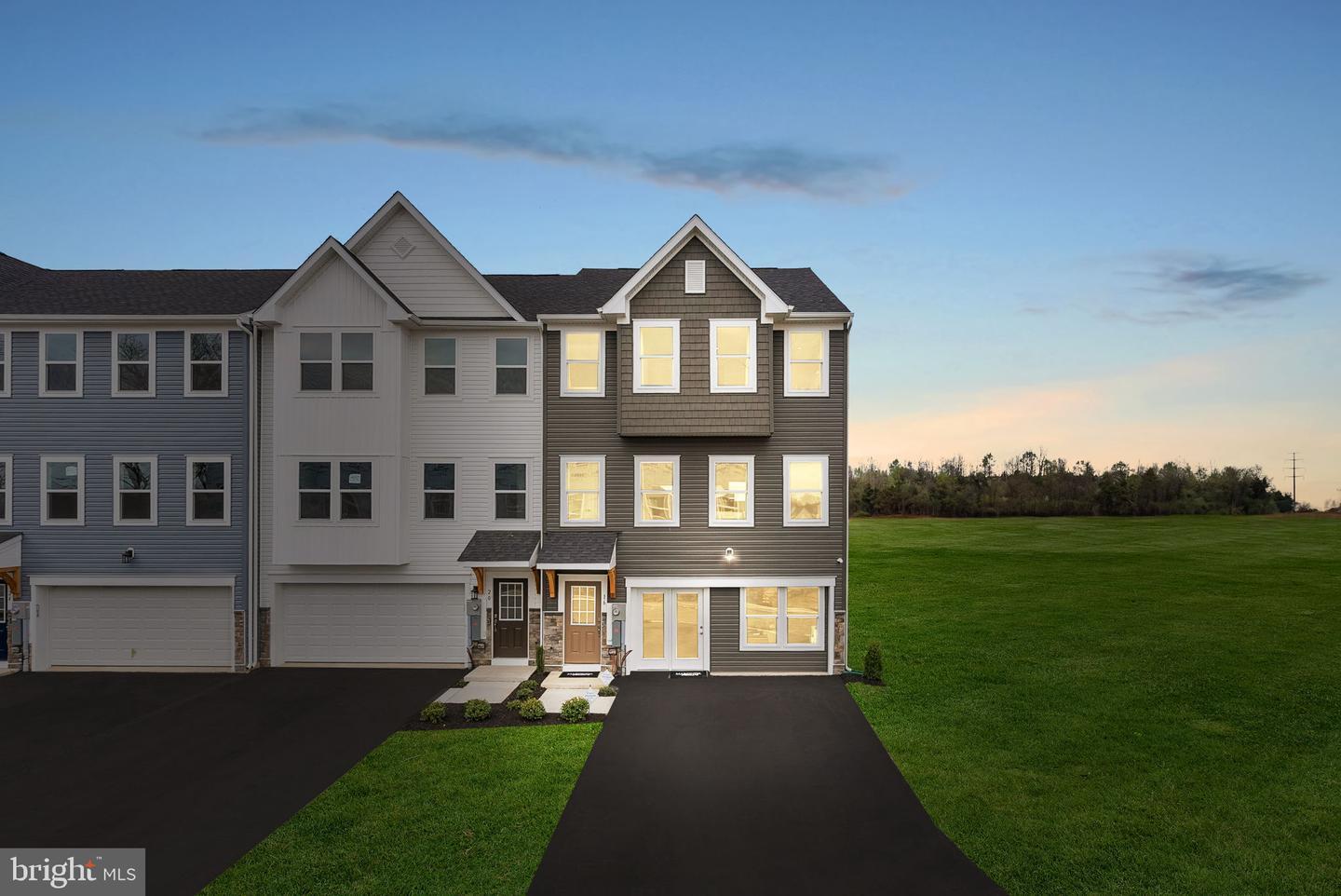 2 Lyriq Court  Inwood WV 25428 photo