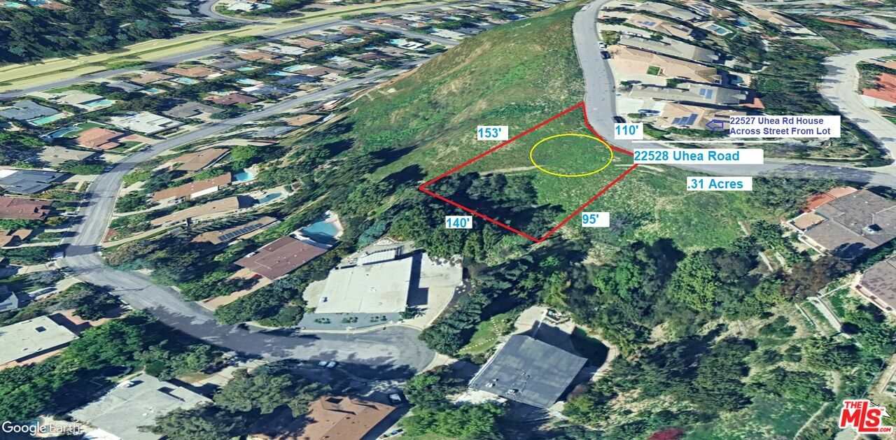 Property Photo: 22528 Uhea Rd CA 91364