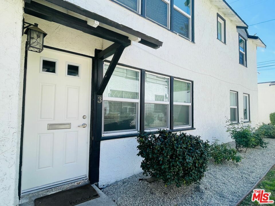 Property Photo:  4441 Tujunga Ave  CA 91602 