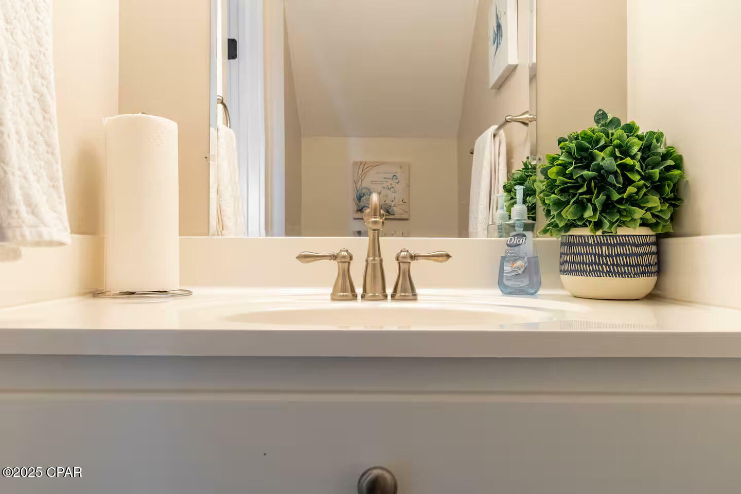 Property Photo: 5306 Thomas Drive 3 FL 32408