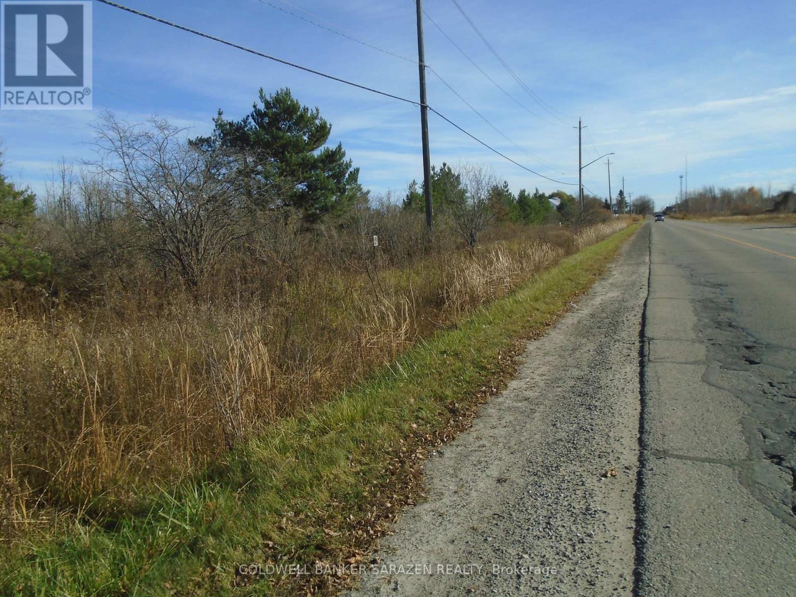 Photo de la propriété: 49 Rideau Avenue North Road East ON K7A 4W1