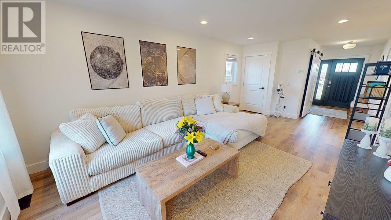 Property Photo: 8821 113 Avenue BC V1J 0E2