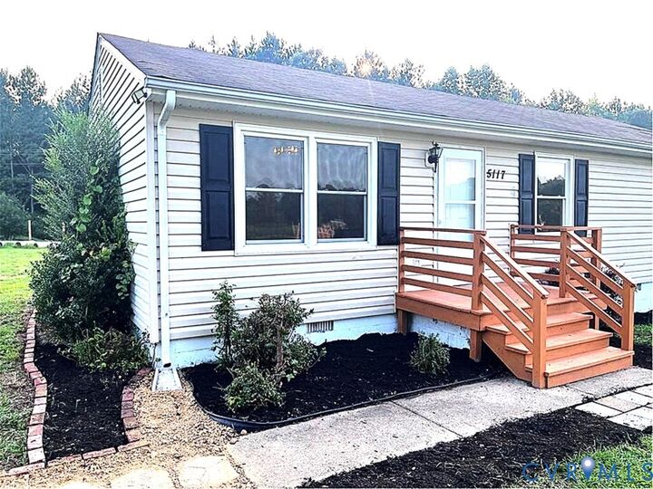Property Photo:  5117 Courtland Road  VA 23842 