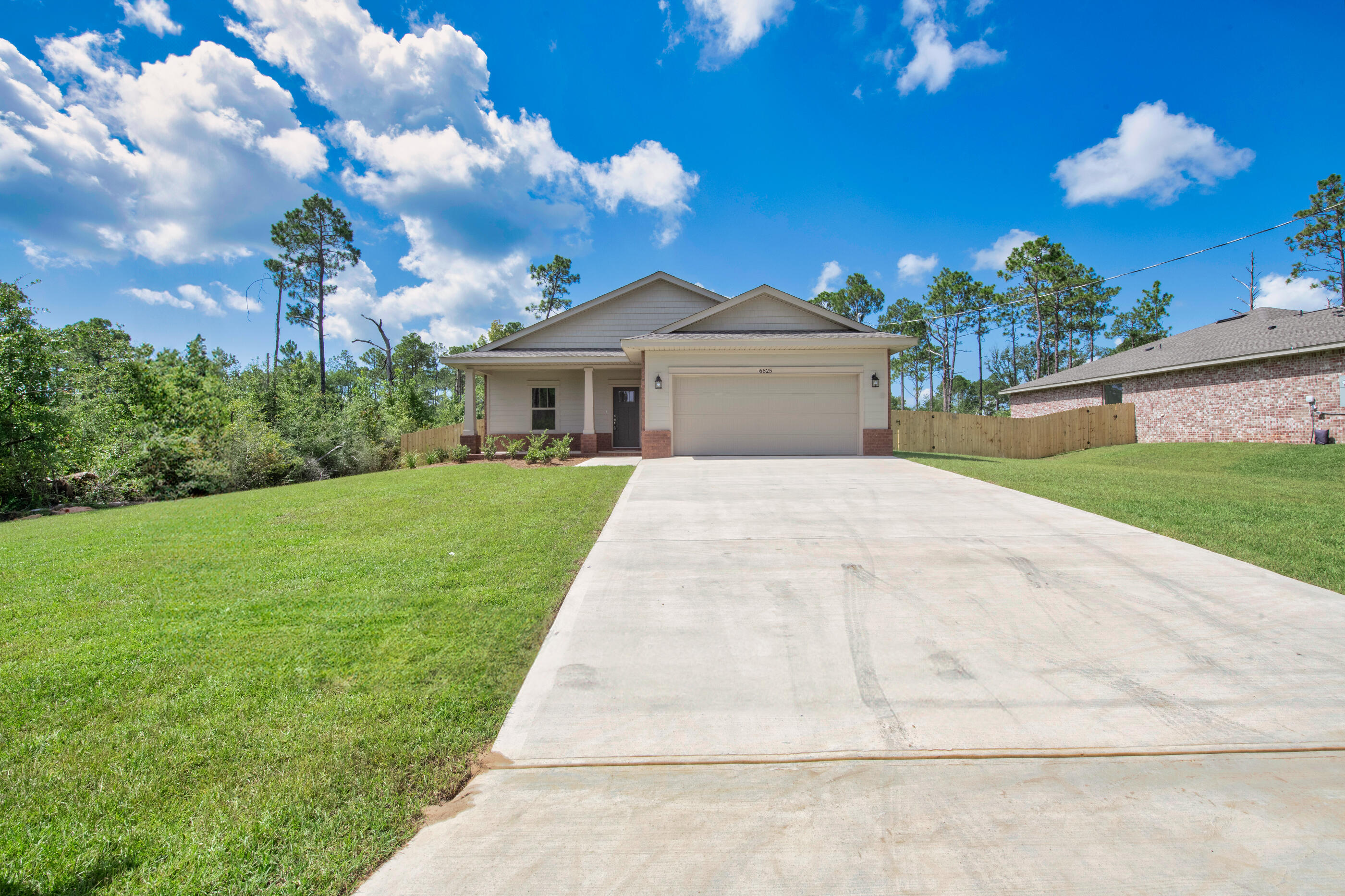 Property Photo: 6625 Rocky Shores Road FL 32583