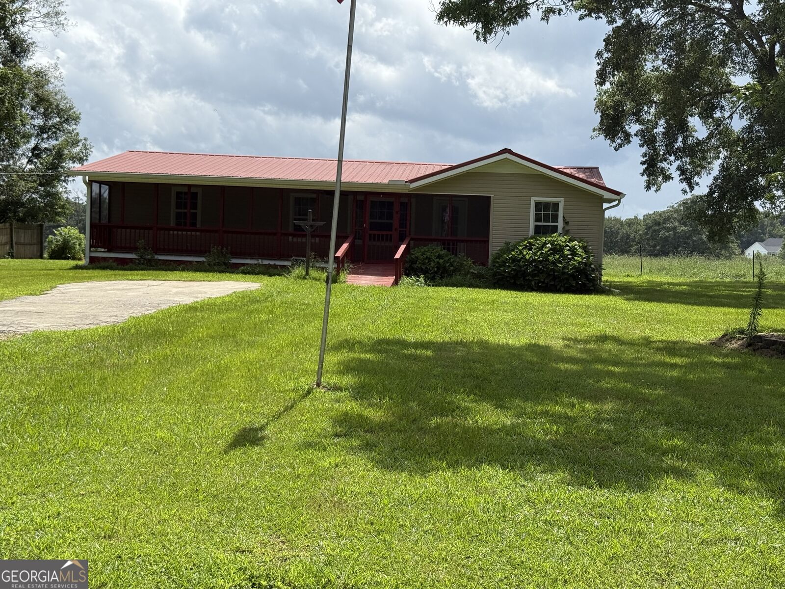 Property Photo:  372 Lake Street  AL 36273 
