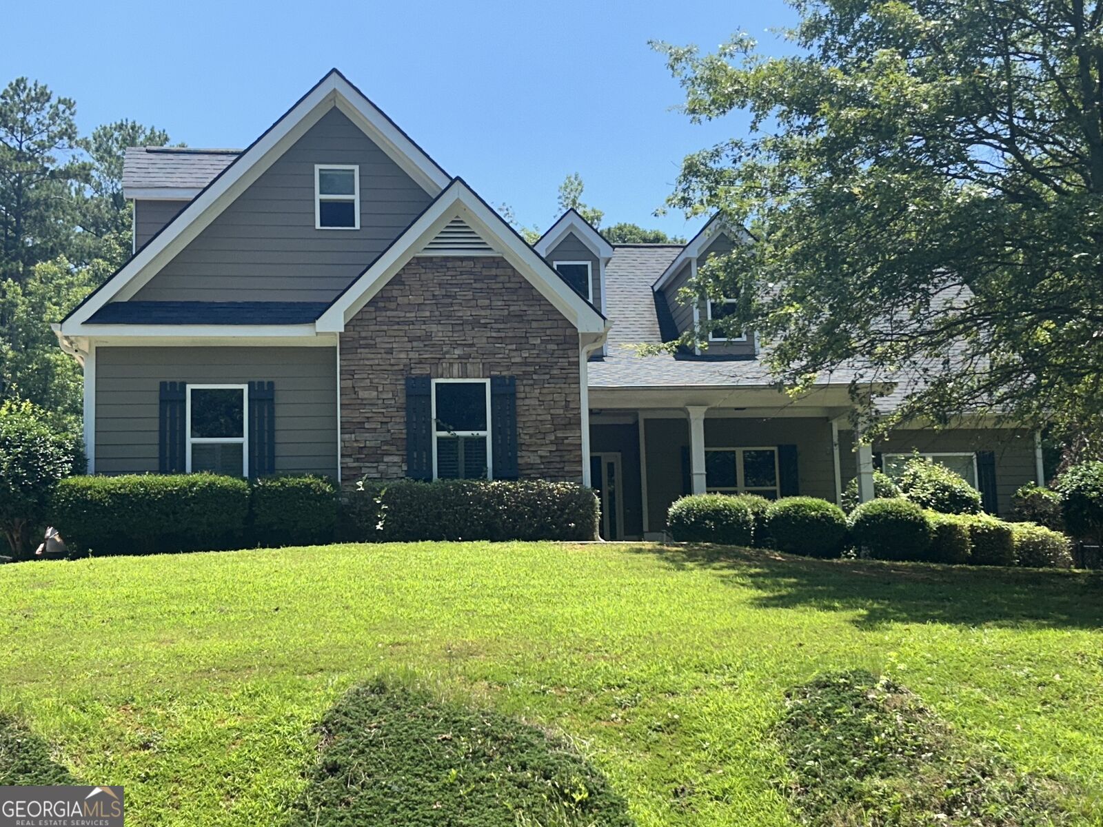 Property Photo: 305 Lola Street GA 30628